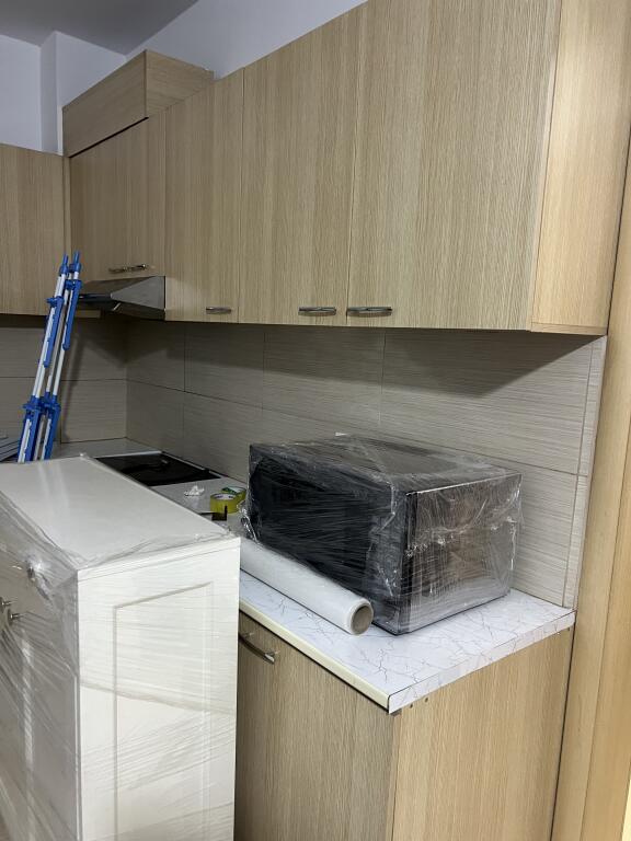 For rent 2+1+2 Empty Astir 400 thousand lek