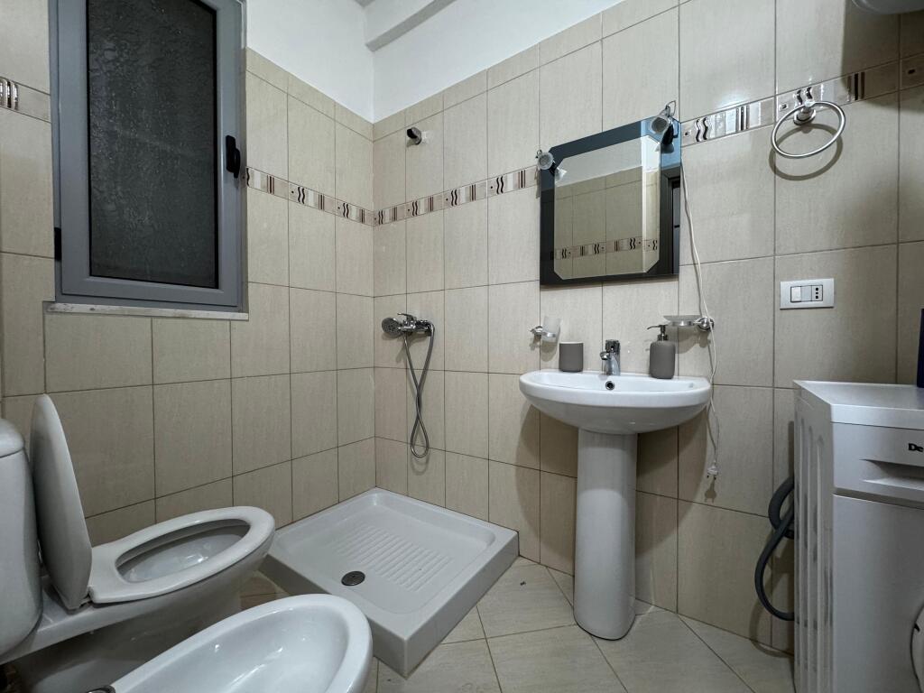 Apartament ne shitje 1+1