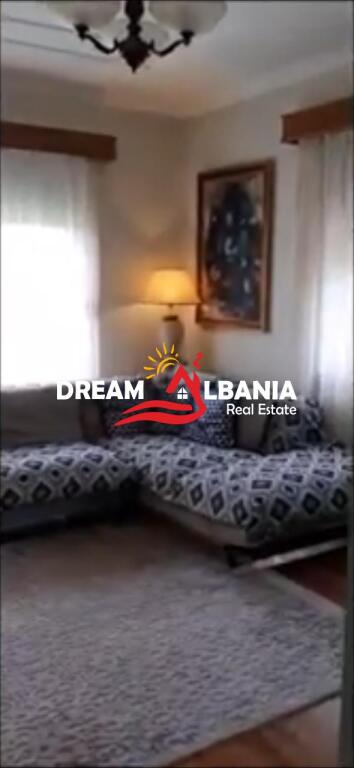 Kat vile me qera prane TEG ne Mjull Bathore (ID 4241036).