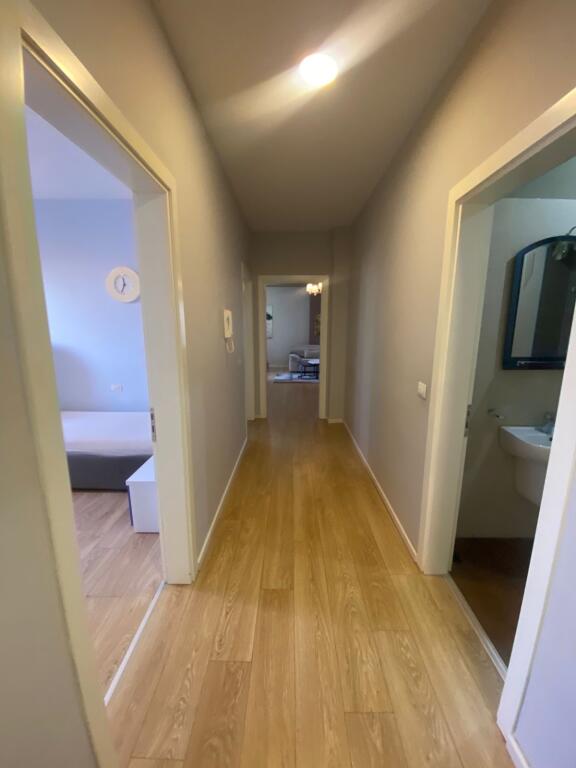 Affittasi 2+1+2 Via Peti Lago Secco 700€