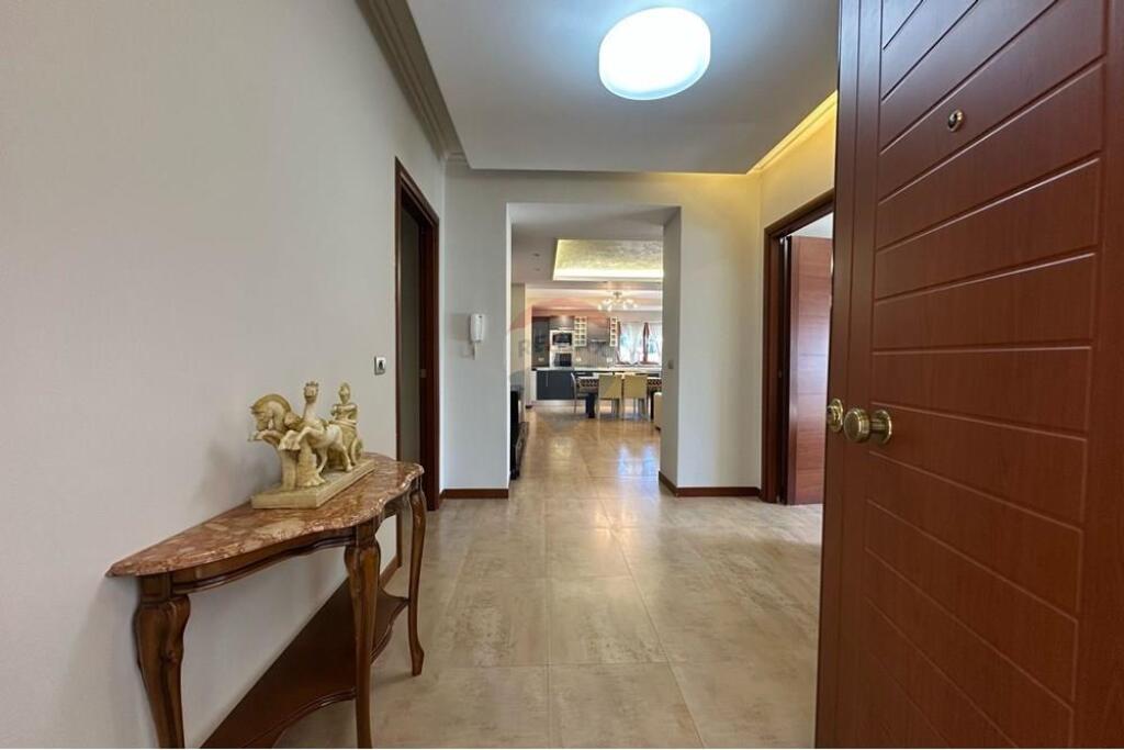 APARTAMENT 3+1+2 PER SHITJE Mine PEZA !