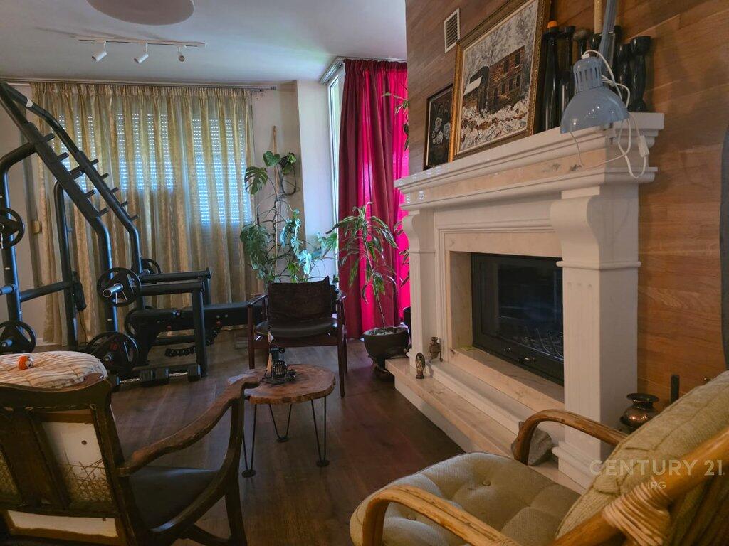 FOR RENT APARTMENT 3+1+2 AT KOSOVAREVE STREET !