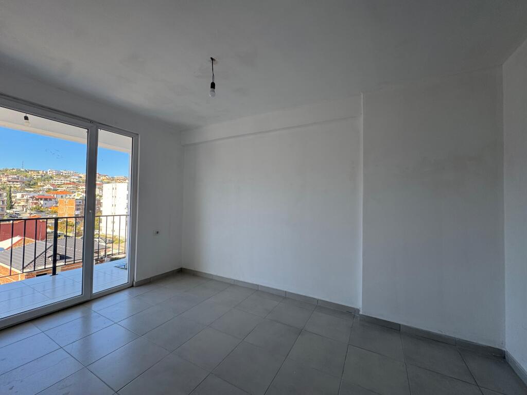 Appartamento 3+1+2 in Affitto – Durrës