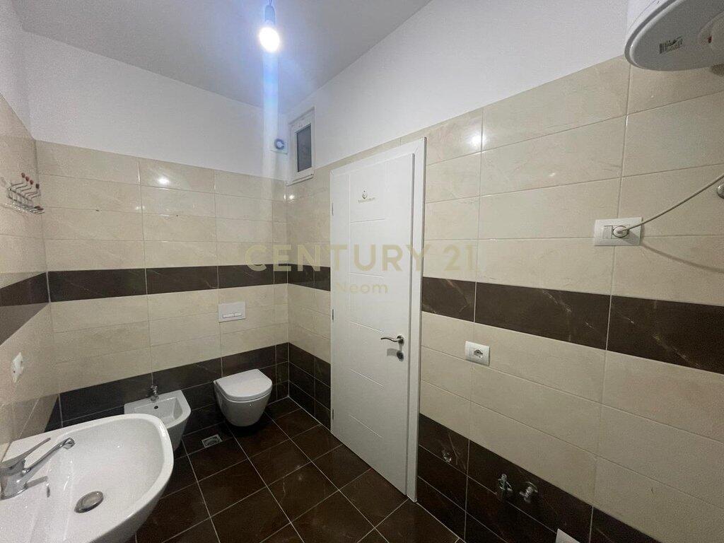 SHITET APARTAMENT 2+1+2 NE KINOSTUDIO! 185,000 €