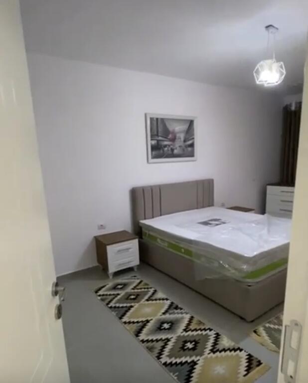 Apartment 1+1 for rent on Durres Street near the Colosseum!