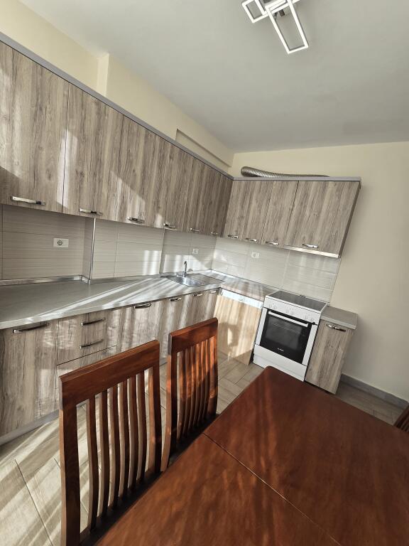 For rent 2+1 Rr Ndre Mjeda,21 Dhjetori