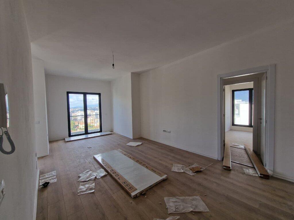 Premises for Clinic or Offices for Rent – Barricades Street, Center, Tirana! 1,360 € /Month