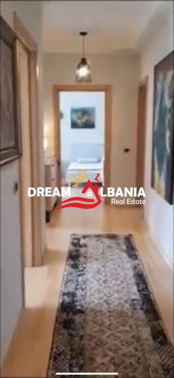 Kat vile me qera prane TEG ne Mjull Bathore (ID 4241036).