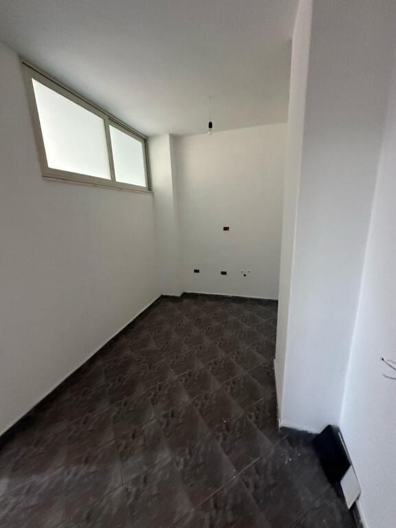 💠 Shitet apartament 1+1 ne Iliria, Plazh, Durrës.