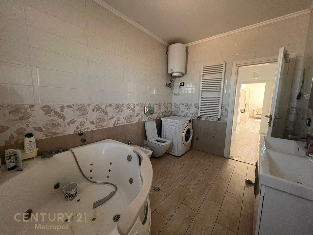 Penthouse 2+1+2 Me Qira tek Selvia