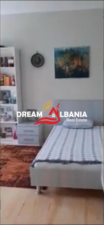 Kat vile me qera prane TEG ne Mjull Bathore (ID 4241036).