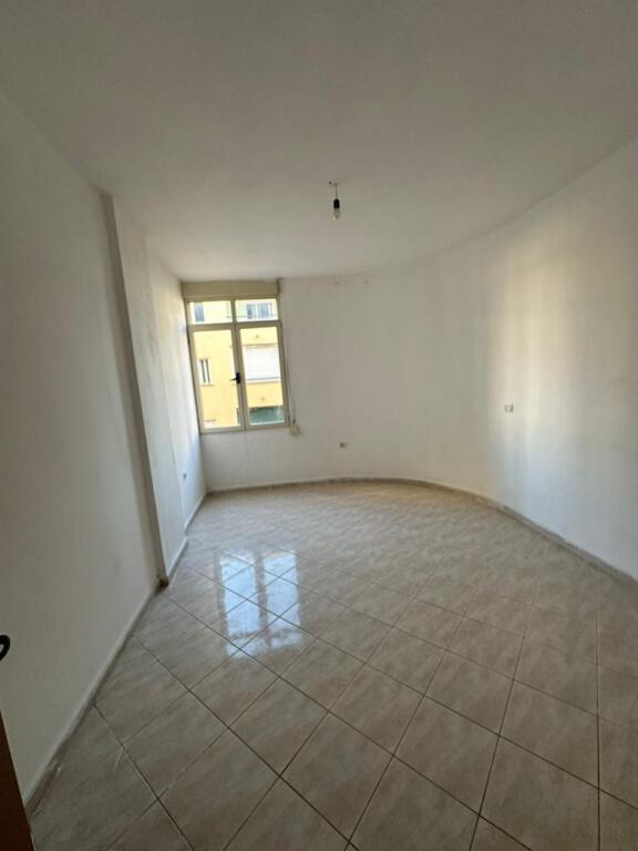 💠 Shitet apartament 1+1 ne Iliria, Plazh, Durrës.