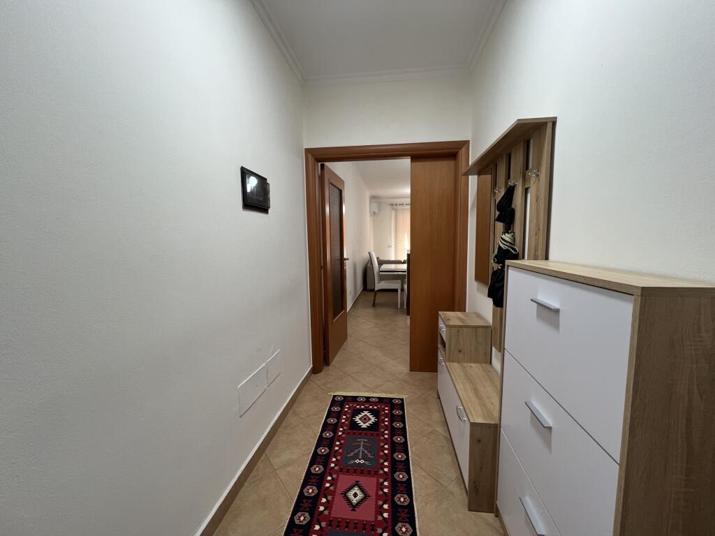 Apartment 2+1+2 near the Church on Kavaja road