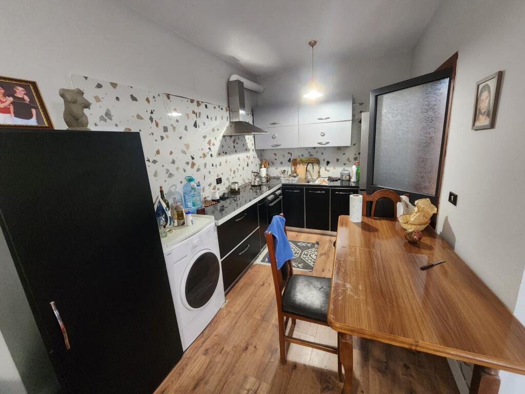 Jepen me qera super Apartament  Iliria Plazh      1+1