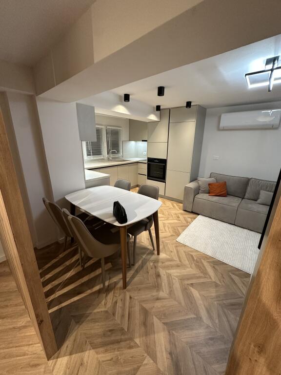 COMPLESSO GRAND, MERCATO ELETTRICO 2+1 MODERNO IN AFFITTO