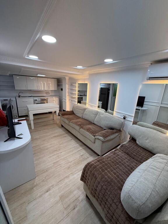 Jeper me qera dupleks 1+1 ne Zonen e Bllokut