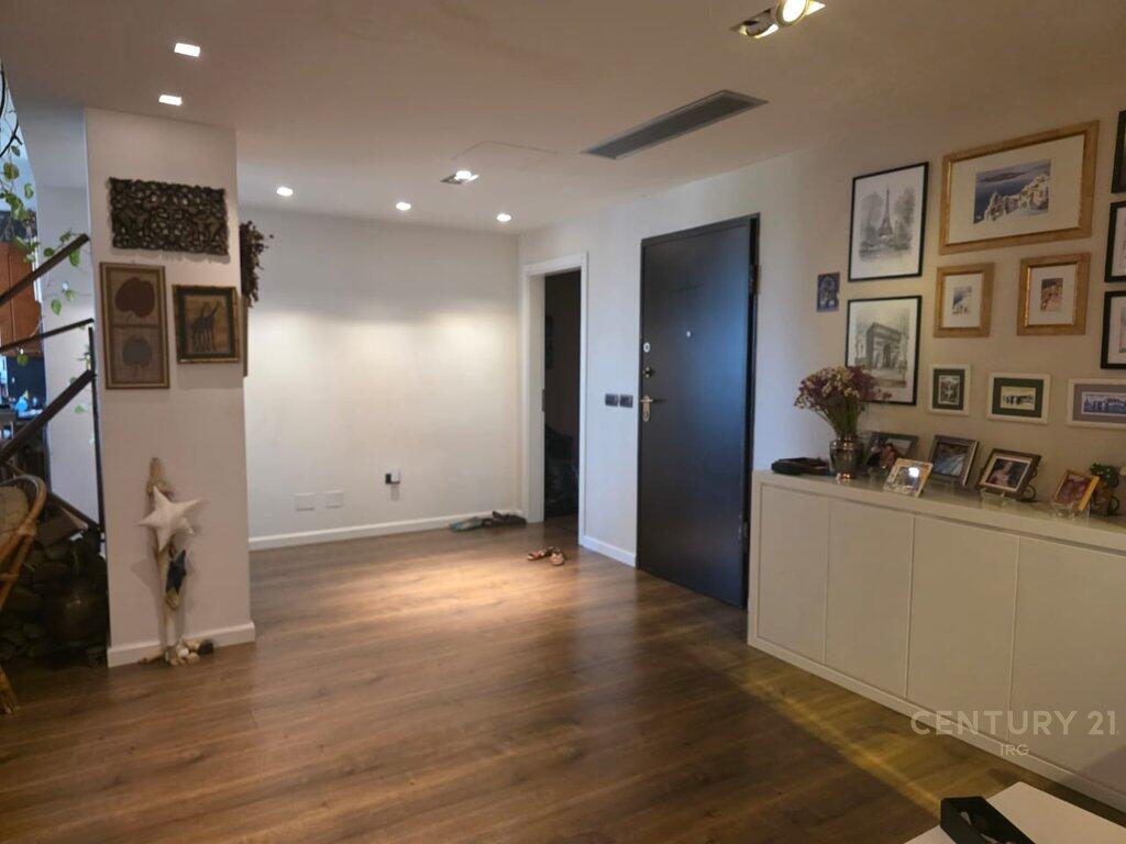 FOR RENT APARTMENT 3+1+2 AT KOSOVAREVE STREET !