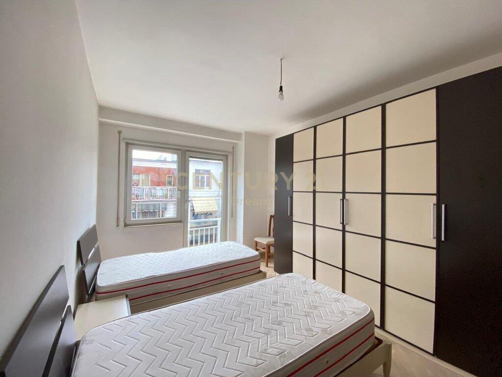 Affittasi appartamento 2+1+2 vicino all'ex Ipoteca !