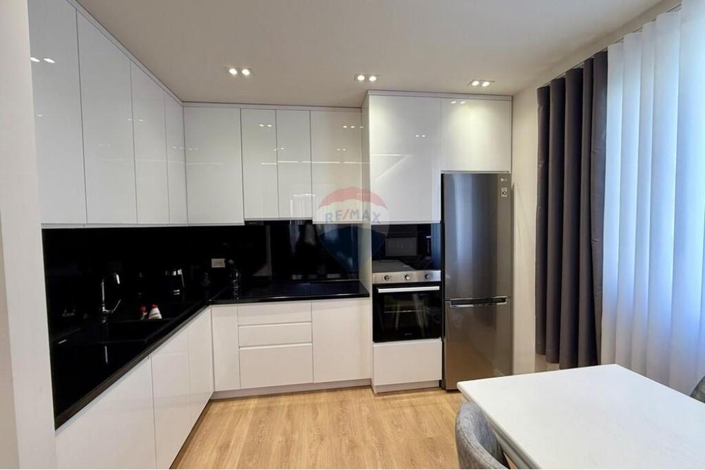 Apartment - For Rent - FZ+2 Parking Spaces