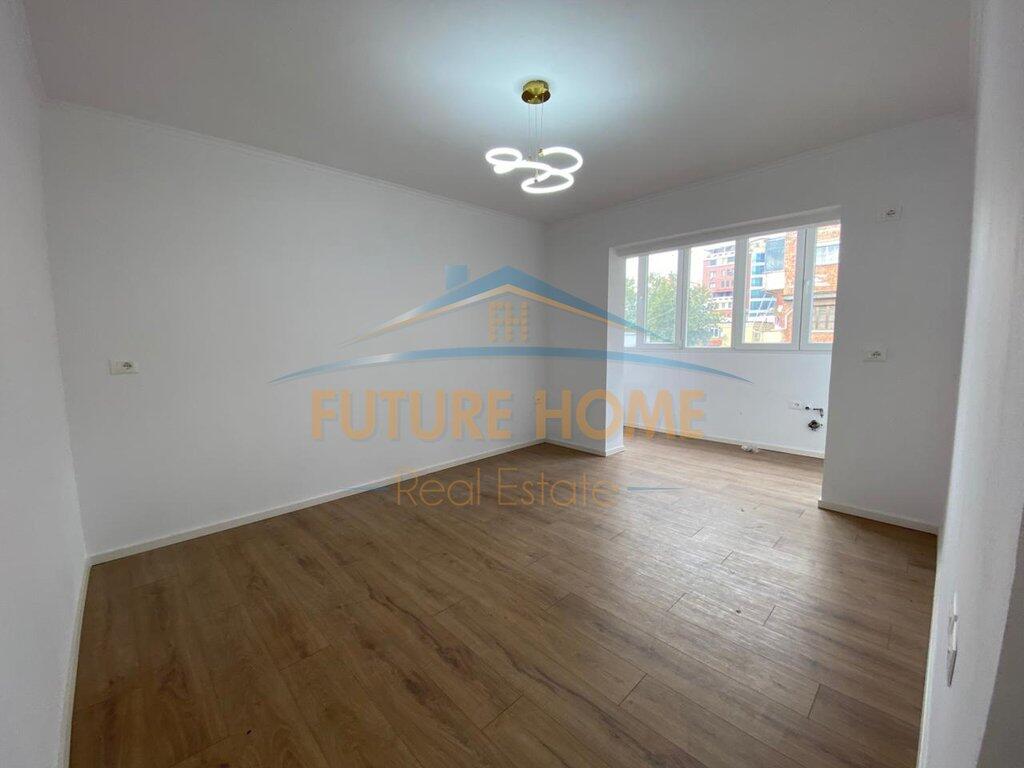 Shitet, Apartament 2+1, 21 Dhjetori