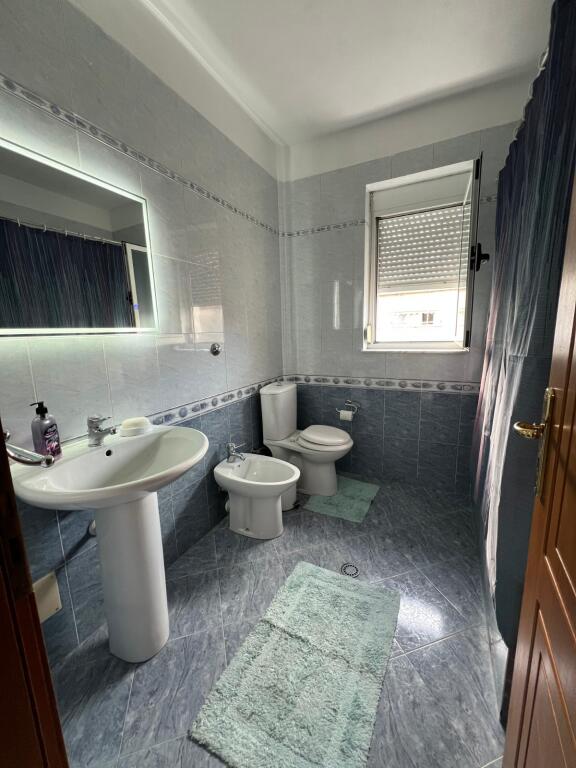 Affittasi appartamento 2+1 dietro l'Ambasciata Americana