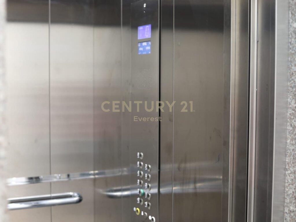 KOMPLEKSI KIKA 2, APARTAMENT 1+1 PER QIRA 600 € /Muaj