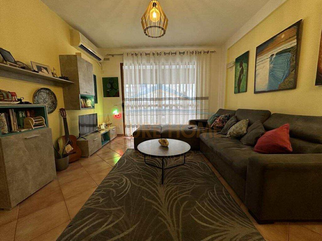 For sale, Apartment 2+1+2 Misto Mame, Tirana