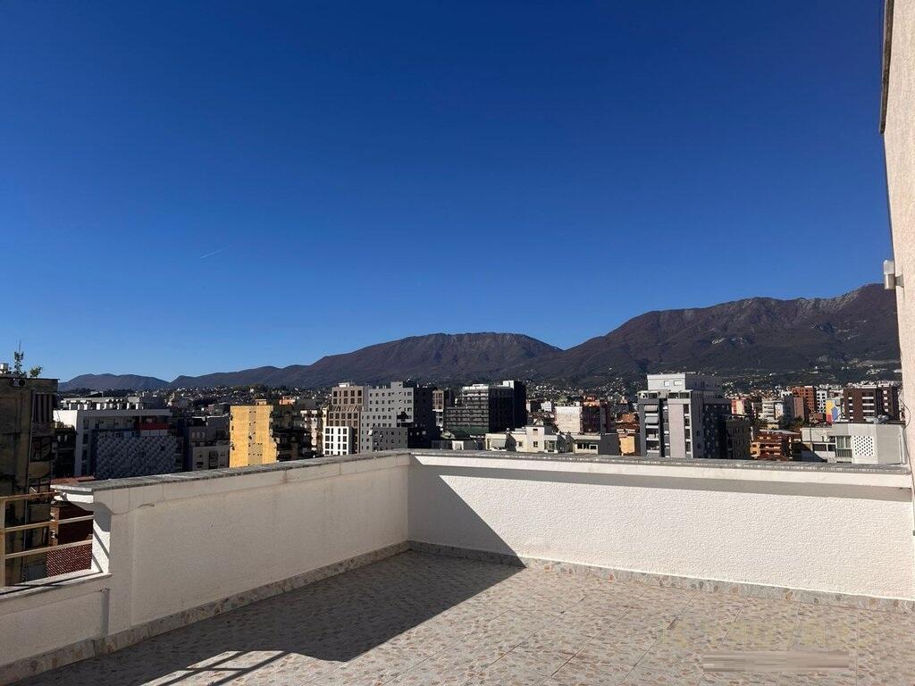 Penthouse me qera 2+1+2 Me Qira tek Selvia