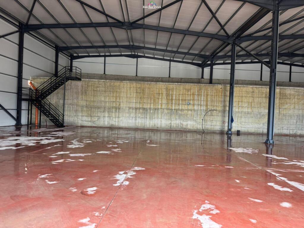 Kapanon me qera ne Kashar (ID BM267) Tirane.