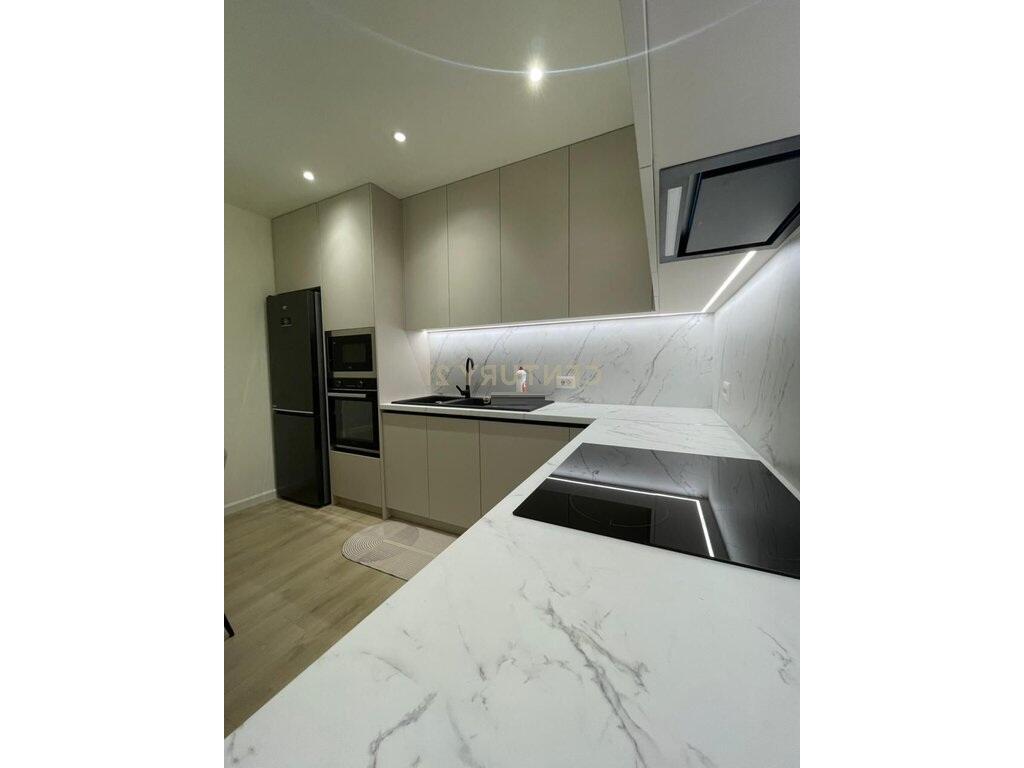 APARTAMENT 2+1 ME QIRA  TE AMBASADA AMERIKANE, TIRANE!