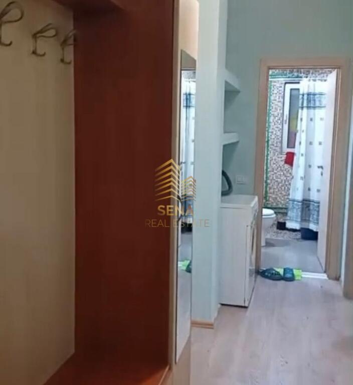 Qira,Hyrje Private, 2+1+blk,Shkoze, prane Kryegjshates, 350 Euro/muaj