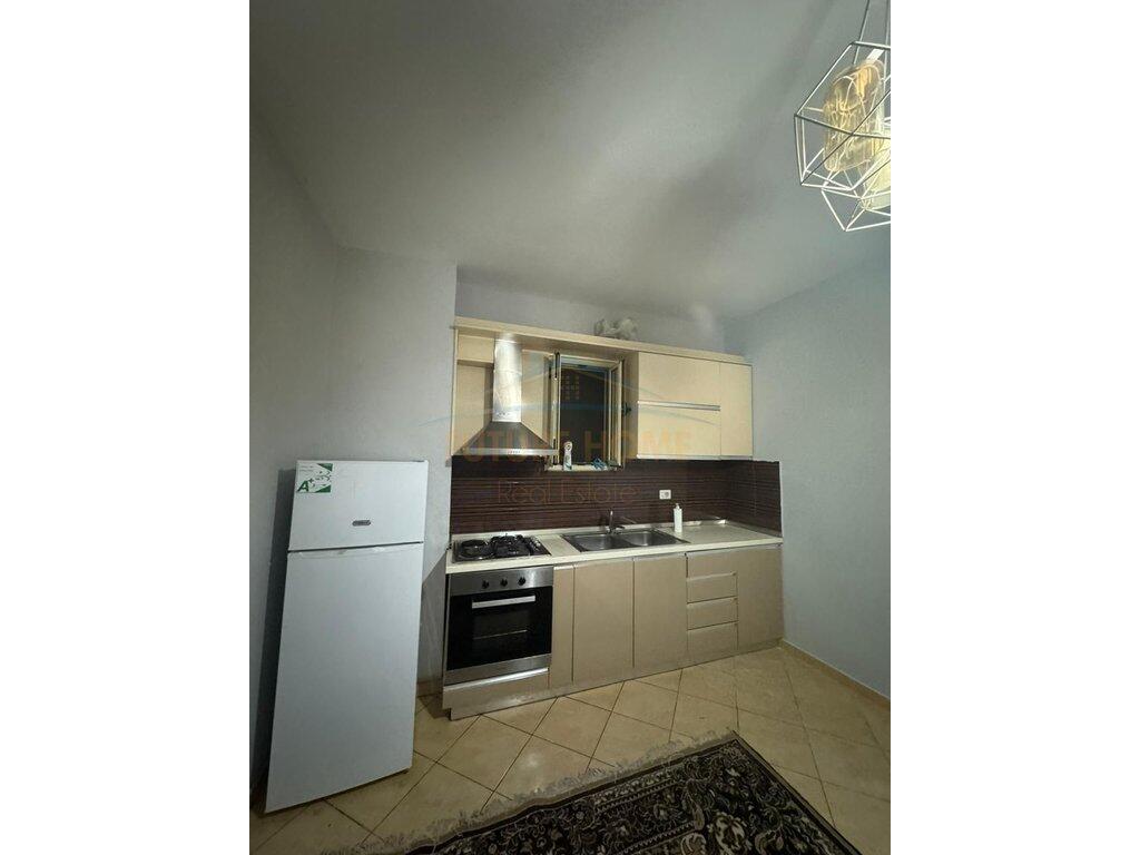 Qera, Apartament 1+1, Fresk, Tiranë.