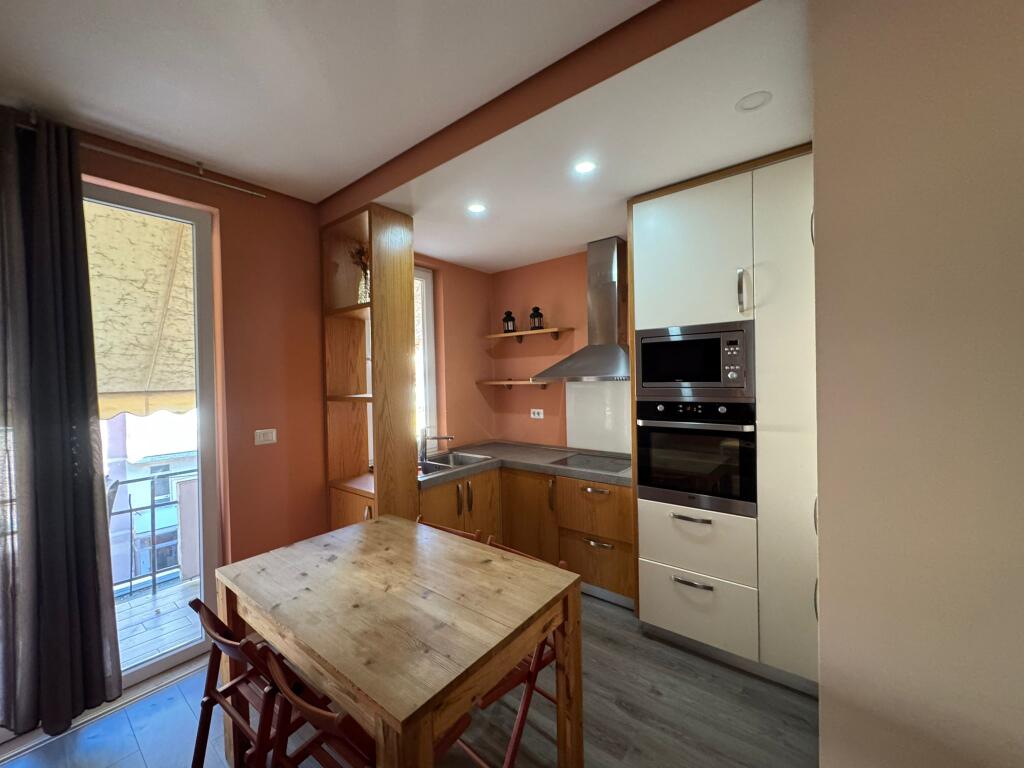 🏠 Apartment 1+1 for rent – Myslym ShyrI, Tirana