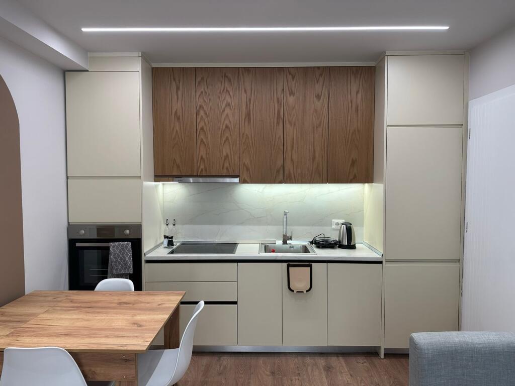 Apartament 1+1 per qira tek Harry Fultz.