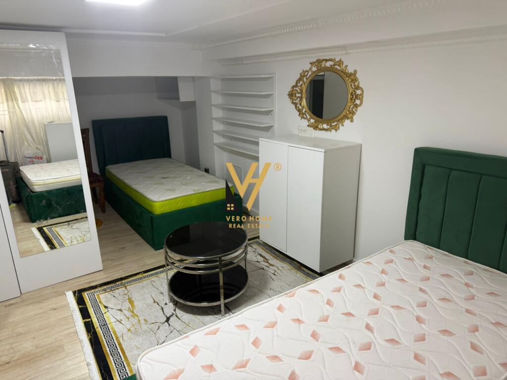 JEPET APARTAMENT 1+1 ME QERA NE BLLOK 550 EURO