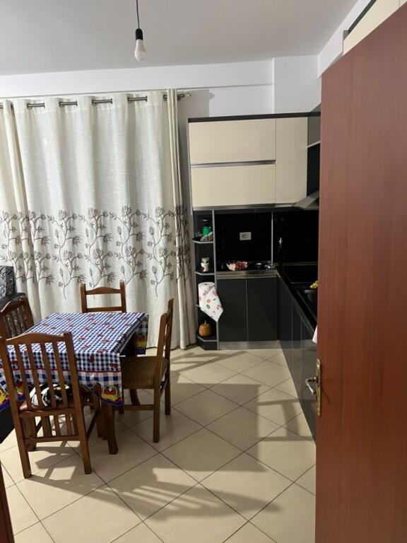 FOR RENT 1+1 FRESKU 40,000 LEKE