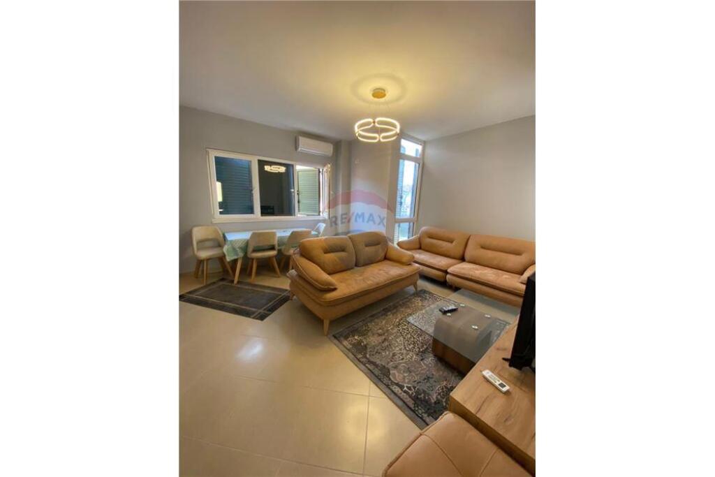 APARTAMENT 2+1 PER SHITJE LIQENI I THATE