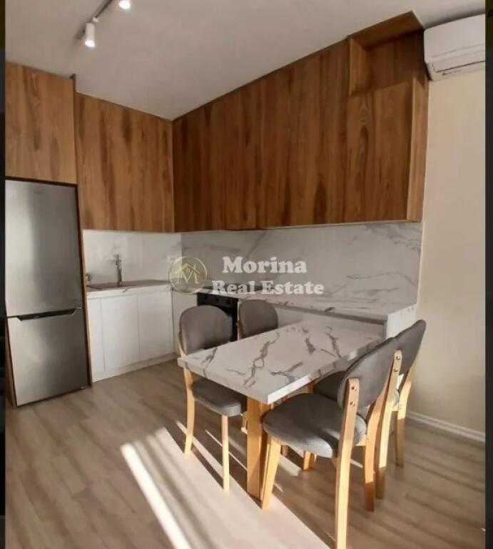 Qera, Apartament 2+1, Zogu i Zi , 1000 euro/muaj