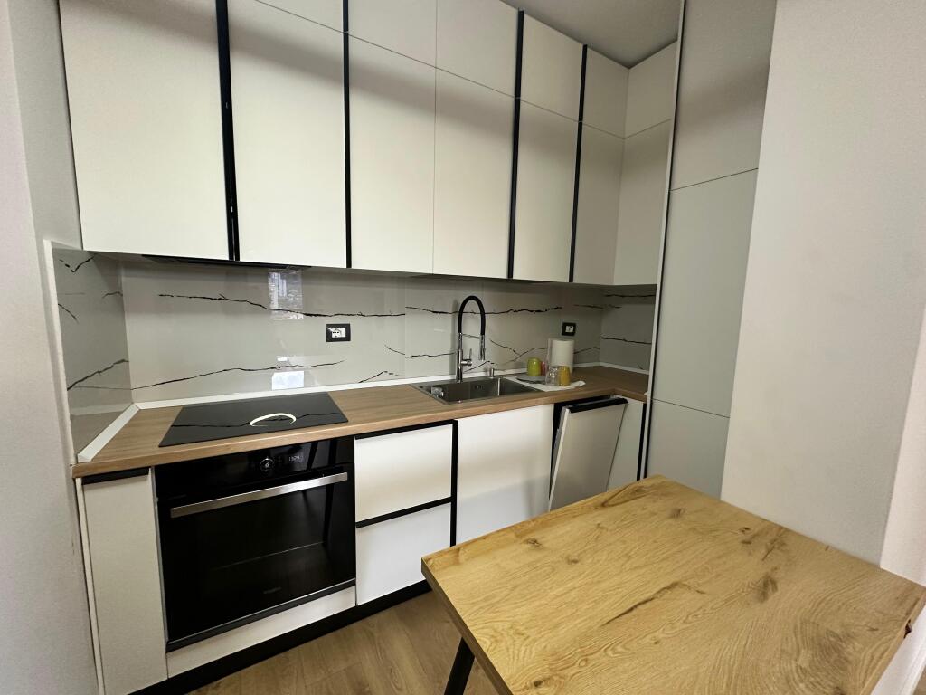 Appartamento in affitto 1+1/Vlore