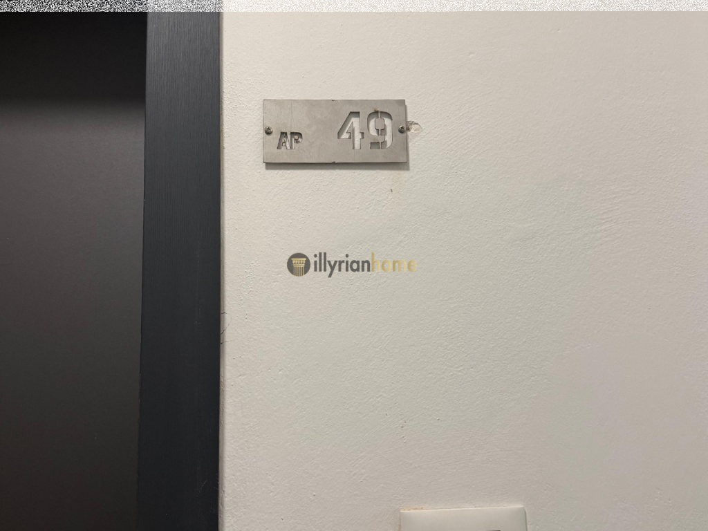 Affittasi Appartamento 2+1+ Balcone, “Vasil Shanto”, Tirana