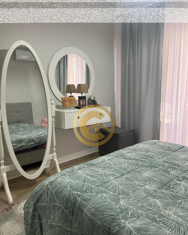 Apartament 2+1 me pamje mahnitëse nga deti – elegancë dhe komoditet në zemër të Sarandës