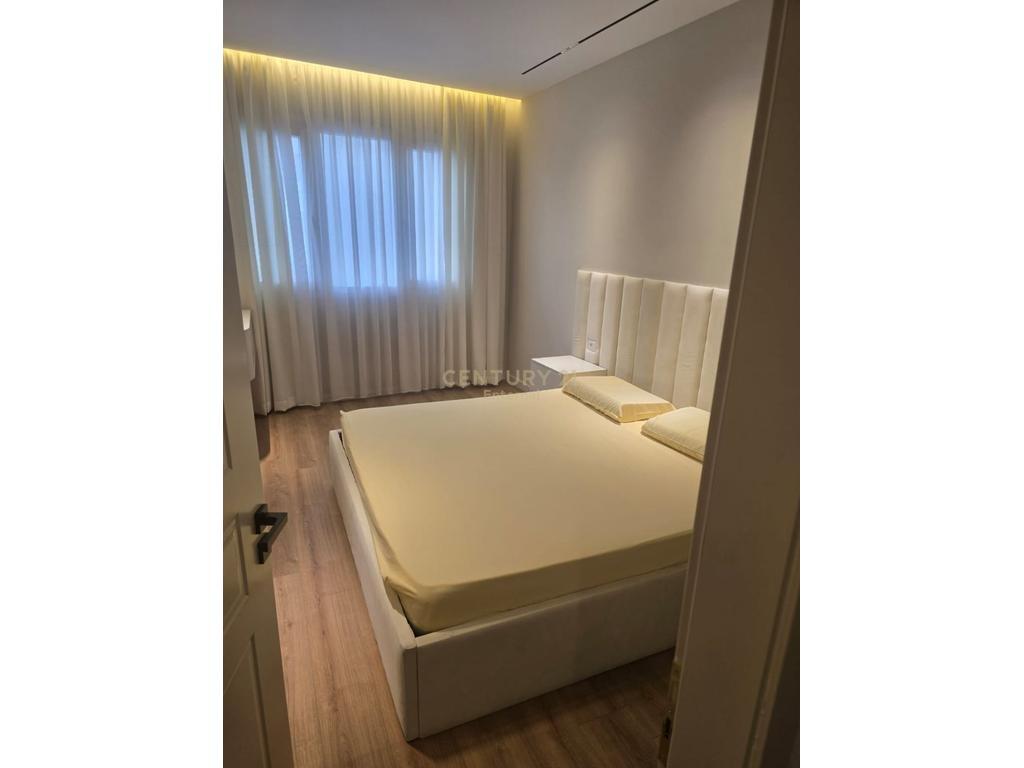 🏡 Apartment 2+1+2 for Sale with Parking Spot – River Residence, Tirana