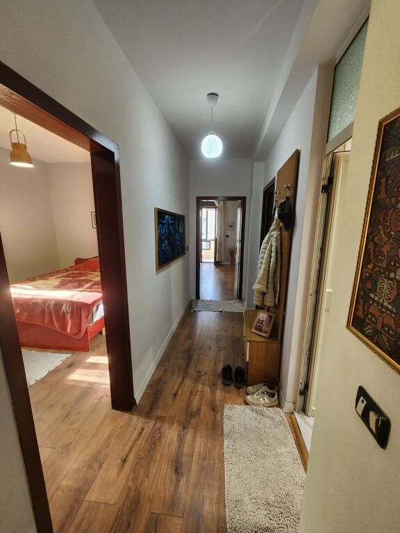 Jepen me qera super Apartament  Iliria Plazh      1+1