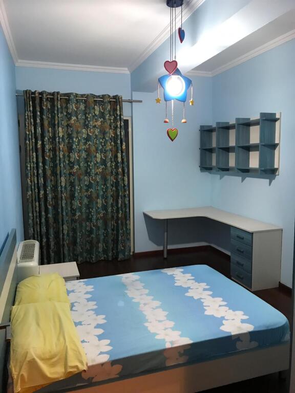 SHITET APARTAMENT 2+1+POST PARKIMI rr. KOSOVAREVE