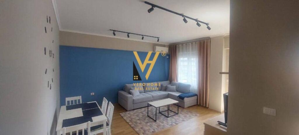 JEPET APARTAMENT 1+1+BLK ME QERA TE KOM. HALILI, SELVIA 600 EURO