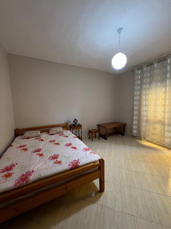 Affittasi appartamento 2+1 dietro l'Ambasciata Americana