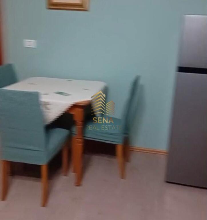 Qira,Hyrje Private, 2+1+blk,Shkoze, prane Kryegjshates, 350 Euro/muaj