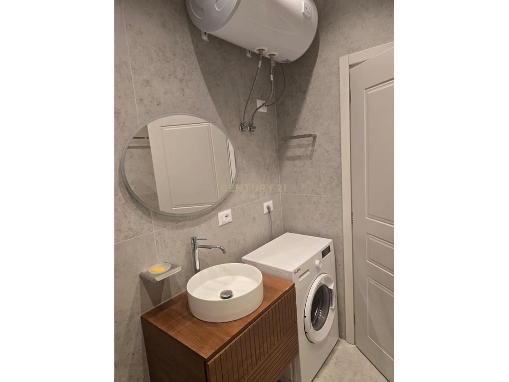 🏡 Apartment 2+1+2 for Sale with Parking Spot – River Residence, Tirana