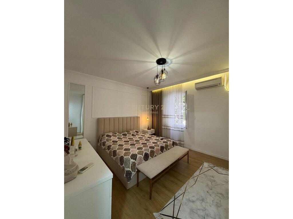 Apartament 2+1 Për Shitje ne Fresk 155,000 €