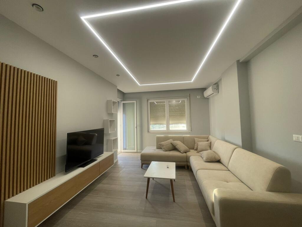 Apartament 1+1 Me Qera te Statcioni i Trenit